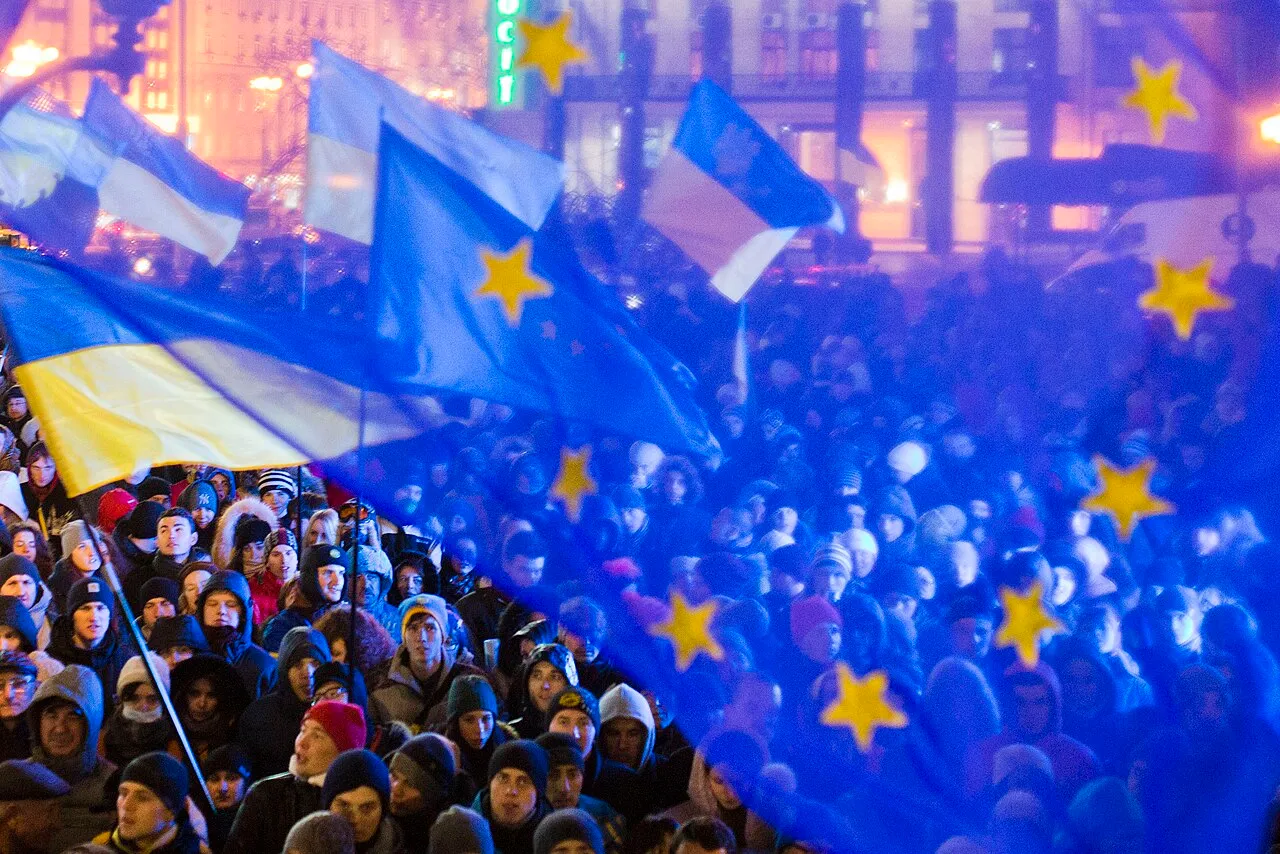 Manifestants reunits a la plaça de la Independència de Kíiv durant l'Euromaidan.